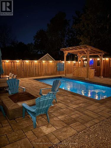 44 Knicely Road, Barrie, ON - Outdoor With In Ground Pool