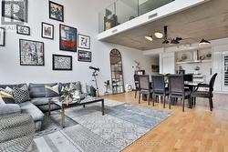 504 - 75 PORTLAND STREET  Toronto, ON M5V 2M9