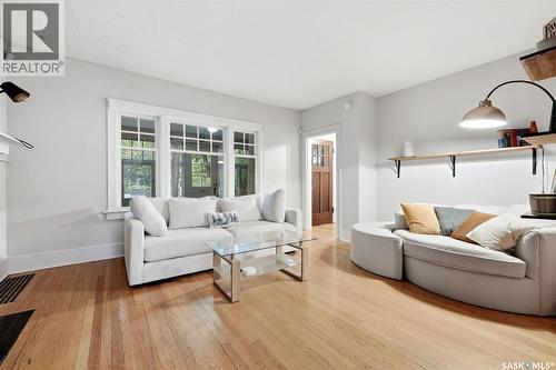 2273 Cameron Street, Regina, SK - Indoor Photo Showing Living Room