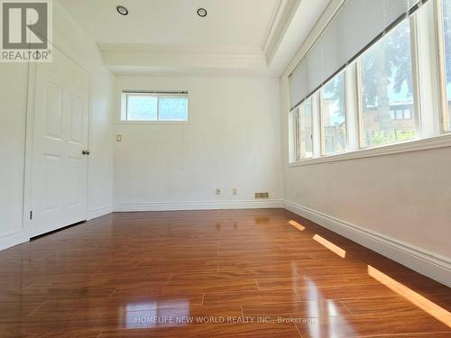 WALKOUT BSM - 122 CENTENNIAL ROAD , Toronto, Ontario M1C 1Z5 2