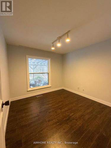 338 Steeles Avenue E, Markham, ON - Indoor Photo Showing Other Room