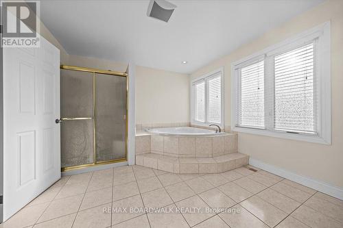 7089 Bush Drive, Ottawa, ON - Indoor Photo Showing Bathroom