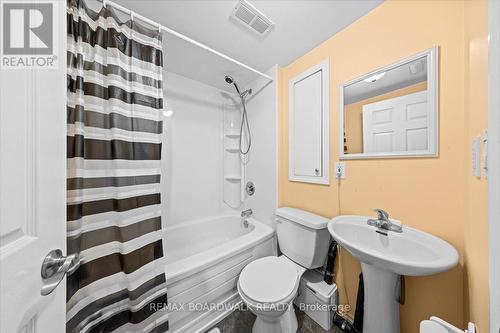7089 Bush Drive, Ottawa, ON - Indoor Photo Showing Bathroom