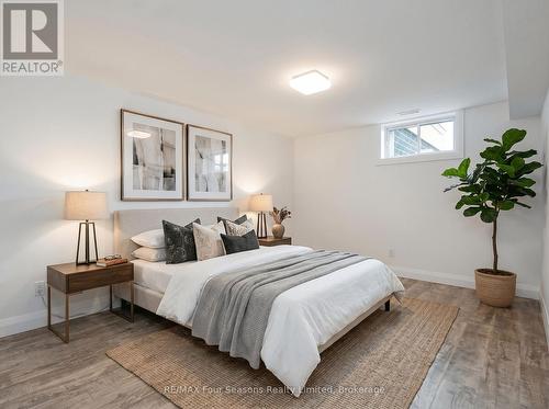 728454 21St Side Road, Blue Mountains, ON - Indoor Photo Showing Bedroom
