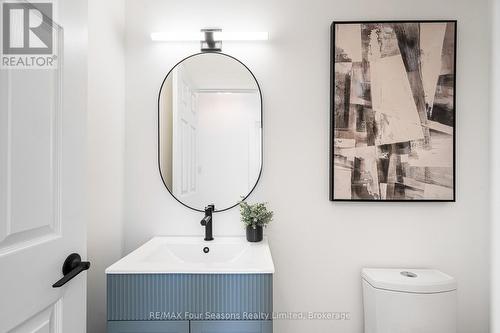 728454 21St Side Road, Blue Mountains, ON - Indoor Photo Showing Bathroom