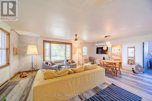 71214 Karen Drive, Bluewater (Hay), ON - Indoor Photo Showing Living Room