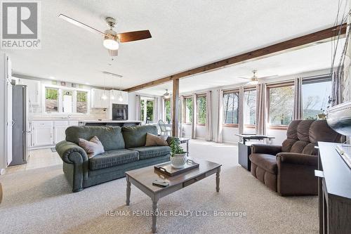 634 Goldfinch Way, Head, Clara And Maria, ON - Indoor Photo Showing Living Room