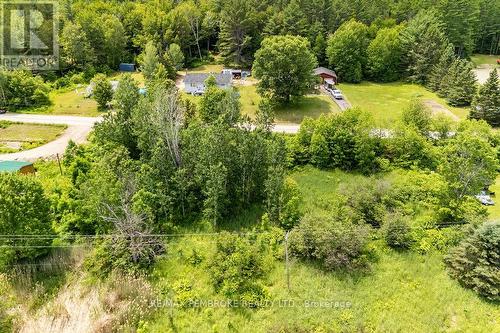 00 Lance Road, Laurentian Hills, ON 