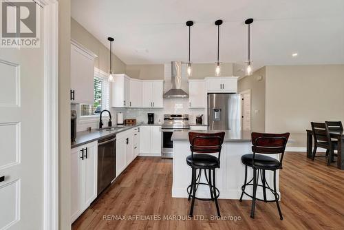 5401 Woodlands Road, South Stormont, ON - Indoor Photo Showing Kitchen With Upgraded Kitchen