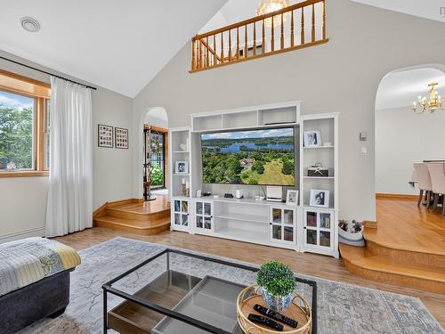 1864 Kings Road, Sydney River, NS - Indoor Photo Showing Living Room