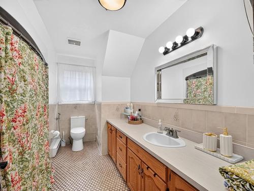 1864 Kings Road, Sydney River, NS - Indoor Photo Showing Bathroom
