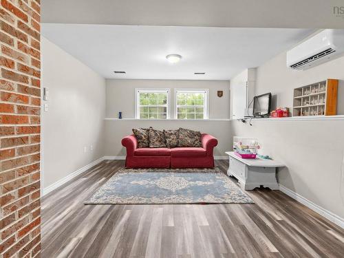 166 Dalrymple Drive, Nine Mile River, NS - Indoor Photo Showing Living Room