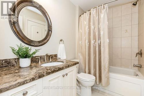 119 Earl Street, Wasaga Beach, ON - Indoor Photo Showing Bathroom