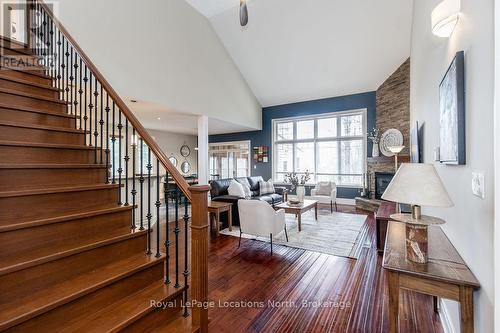 119 Earl Street, Wasaga Beach, ON - Indoor Photo Showing Other Room