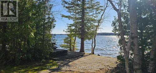 294 TAMMY'S COVE ROAD  Northern Bruce Peninsula, ON N0H 1W0