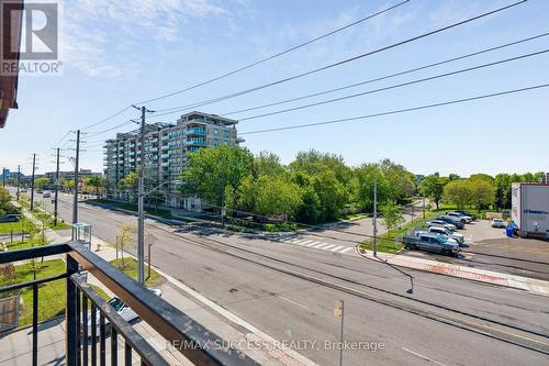 301 - 1000 Sheppard Avenue W, Toronto, ON - Outdoor