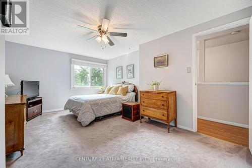 18 Thatchers Mill Way, Markham, ON - Indoor Photo Showing Bedroom