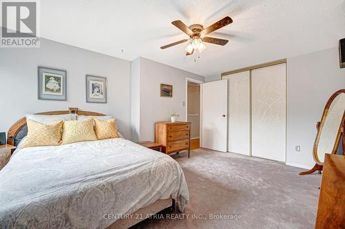 18 Thatchers Mill Way, Markham, ON - Indoor Photo Showing Bedroom