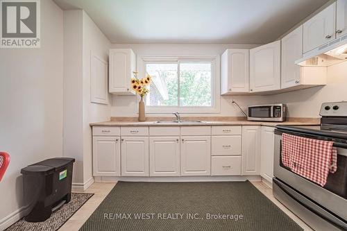9510 Morning Glory Road, Georgina, ON - Indoor Photo Showing Kitchen With Double Sink
