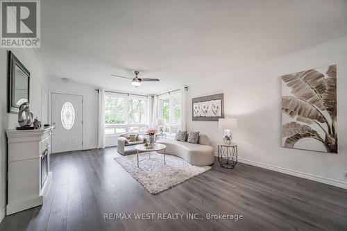 9510 Morning Glory Road, Georgina, ON - Indoor