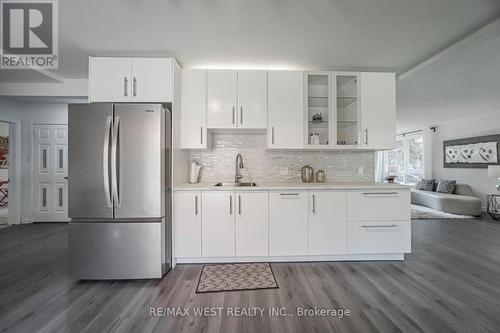 9510 Morning Glory Road, Georgina, ON - Indoor Photo Showing Kitchen