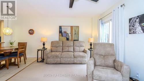 23 - 52 Adelaide Street, Barrie, ON - Indoor Photo Showing Living Room