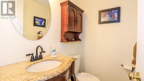 23 - 52 Adelaide Street, Barrie, ON - Indoor Photo Showing Bathroom