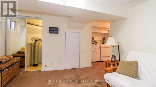 23 - 52 Adelaide Street, Barrie, ON - Indoor Photo Showing Laundry Room