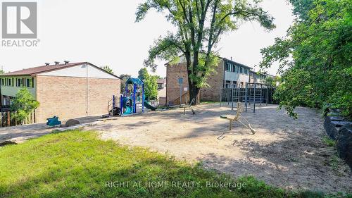 23 - 52 Adelaide Street, Barrie, ON - Outdoor