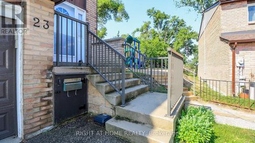 23 - 52 Adelaide Street, Barrie, ON - Outdoor With Exterior