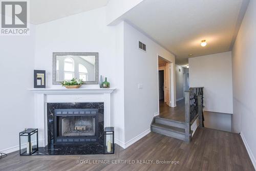 6037 Clover Ridge Crescent, Mississauga, ON - Indoor Photo Showing Living Room With Fireplace