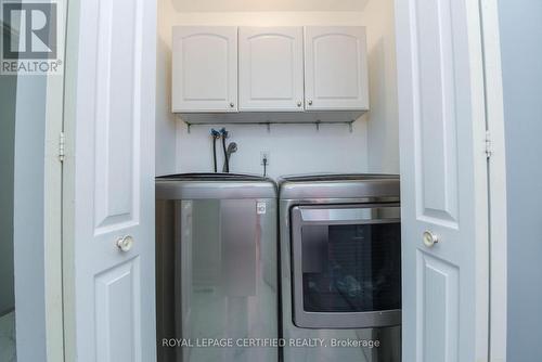 6037 Clover Ridge Crescent, Mississauga, ON - Indoor Photo Showing Laundry Room