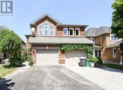 6037 CLOVER RIDGE CRESCENT  Mississauga, ON L5N 7B4