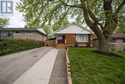 Upper - 76 Glenview Avenue, Cambridge, ON - Outdoor