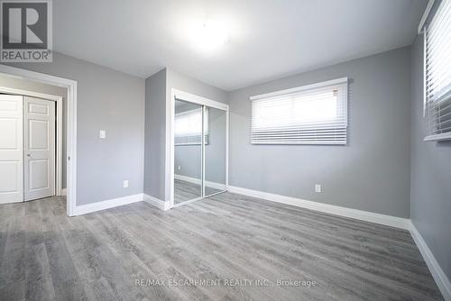 Upper - 76 Glenview Avenue, Cambridge, ON - Indoor Photo Showing Other Room