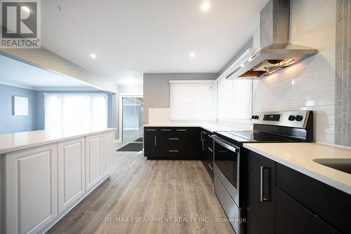Upper - 76 Glenview Avenue, Cambridge, ON - Indoor Photo Showing Kitchen With Upgraded Kitchen