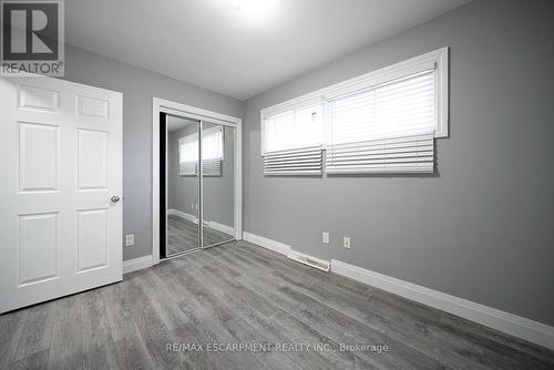 Upper - 76 Glenview Avenue, Cambridge, ON - Indoor Photo Showing Other Room