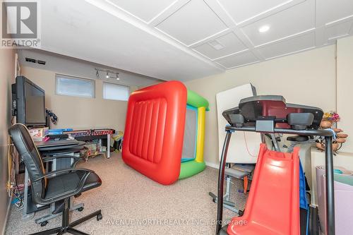 501 Lawler Crescent, Ottawa, ON - Indoor