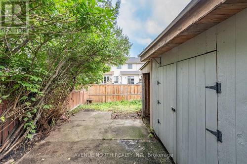 501 Lawler Crescent, Ottawa, ON - Outdoor