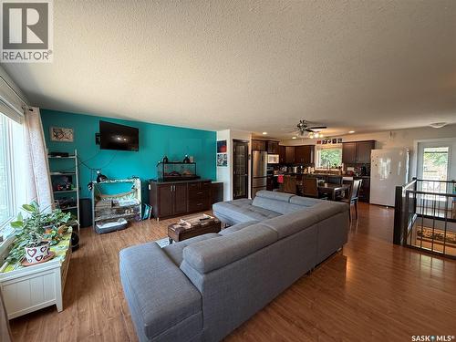 134 10Th Street, Humboldt, SK - Indoor Photo Showing Living Room
