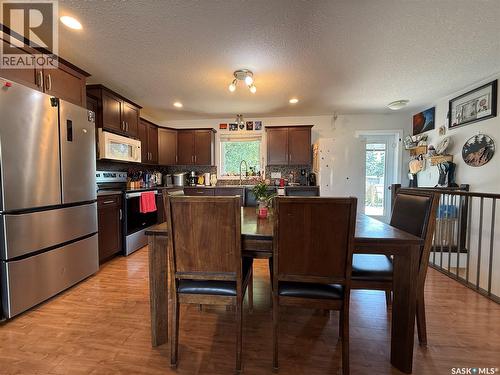 134 10Th Street, Humboldt, SK - Indoor