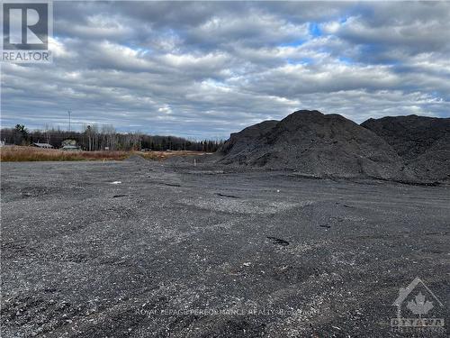 860 Summit Private, Clarence-Rockland, ON 