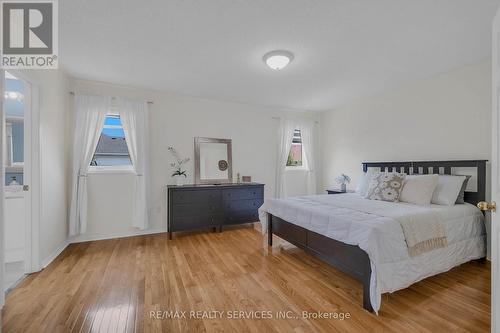 128 Seaside Circle, Brampton, ON - Indoor Photo Showing Bedroom
