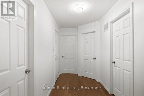 270 Whetham Heights, Milton, ON - Indoor Photo Showing Other Room