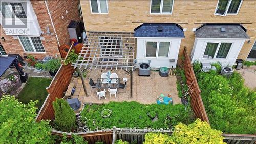270 Whetham Heights, Milton, ON - Outdoor