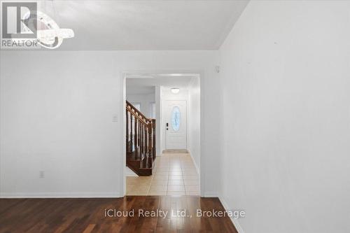 270 Whetham Heights, Milton, ON - Indoor Photo Showing Other Room