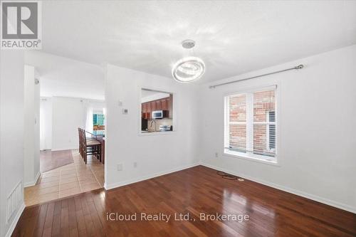 270 Whetham Heights, Milton, ON - Indoor Photo Showing Other Room