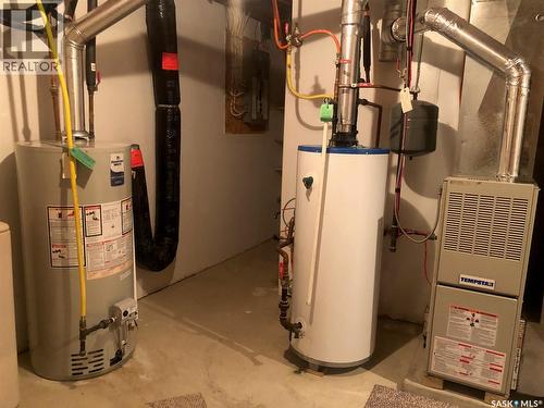 643 2Nd Street Ne, Preeceville, SK - Indoor Photo Showing Basement