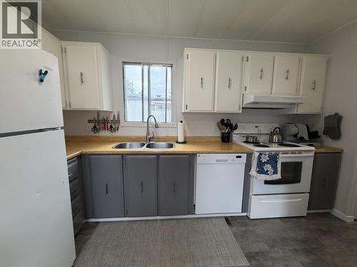 24 4625 Graham Avenue, Terrace, BC - Indoor Photo Showing Kitchen With Double Sink