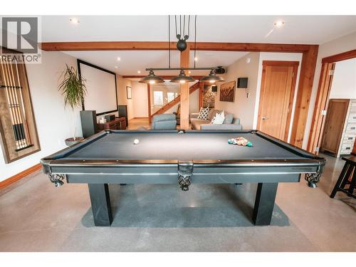 Games rm - 1917 Mt Mcpherson Drive, Revelstoke, BC - Indoor Photo Showing Other Room